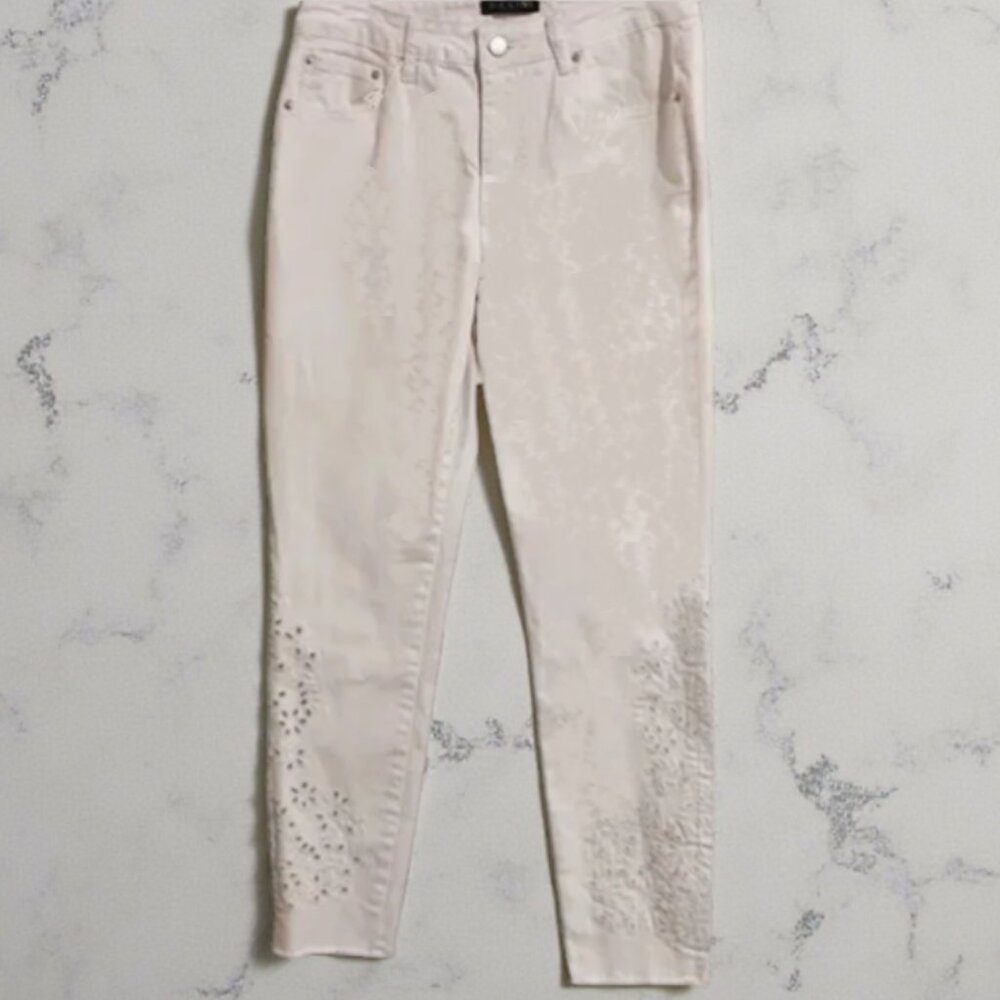 Baccini Eyelet Raw Edge Cropped Jeans